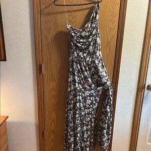 Purple Asymmetrical One-Shoulder jumper